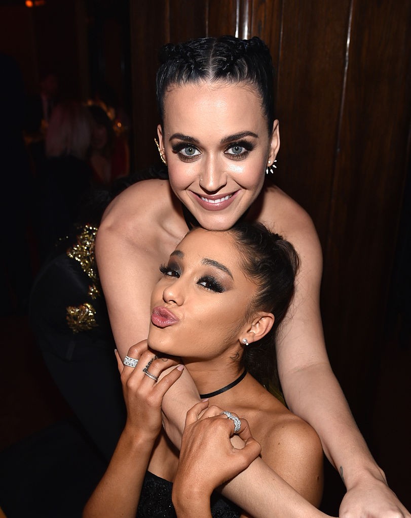 LOS ANGELES, CA - FEBRUARY 13:  (Exclusive coverage) Recording artists Katy Perry (L) and Ariana Grande attend The Creators Party, Presented by Spotify, Cicada, Los Angeles at Cicada on February 13, 2016 in Los Angeles, California.  (Photo by John Shearer (Foto: Reprodução/Instagram)