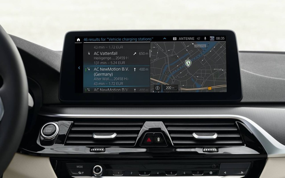 Sistemas como o OS7 da BMW são mais fáceis de usar do que o Auto e CarPlay — Foto: Divulgação/BMW