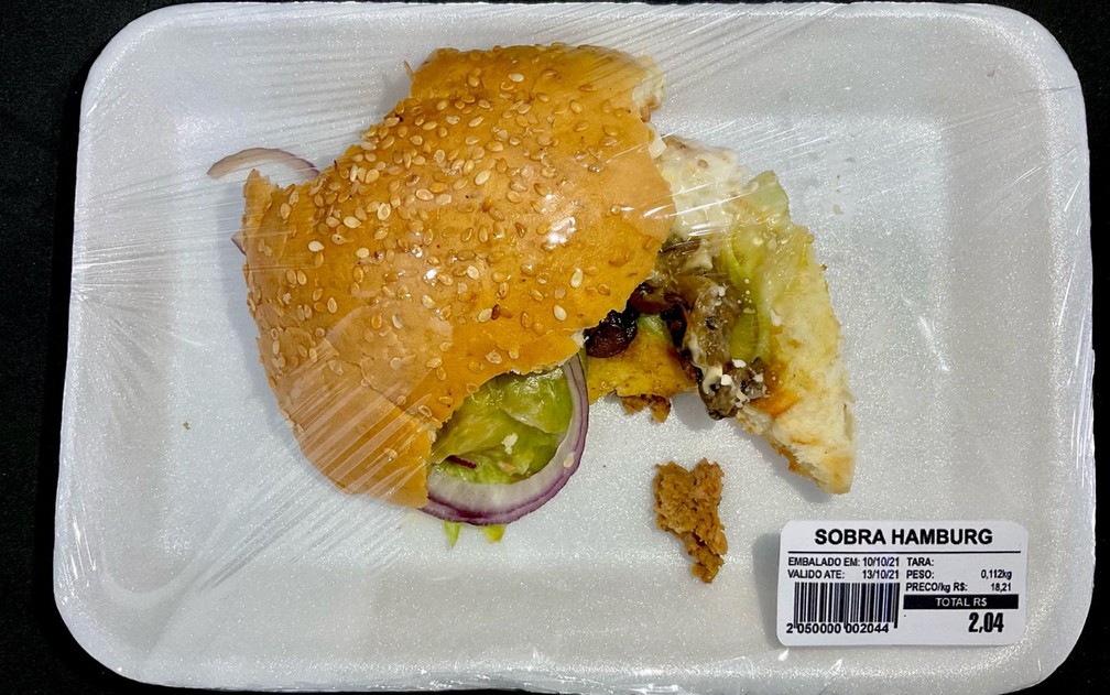 Série de fotografias com restos de alimentos foi causada pela indignação de fotógrafo — Foto: Flávio Costa