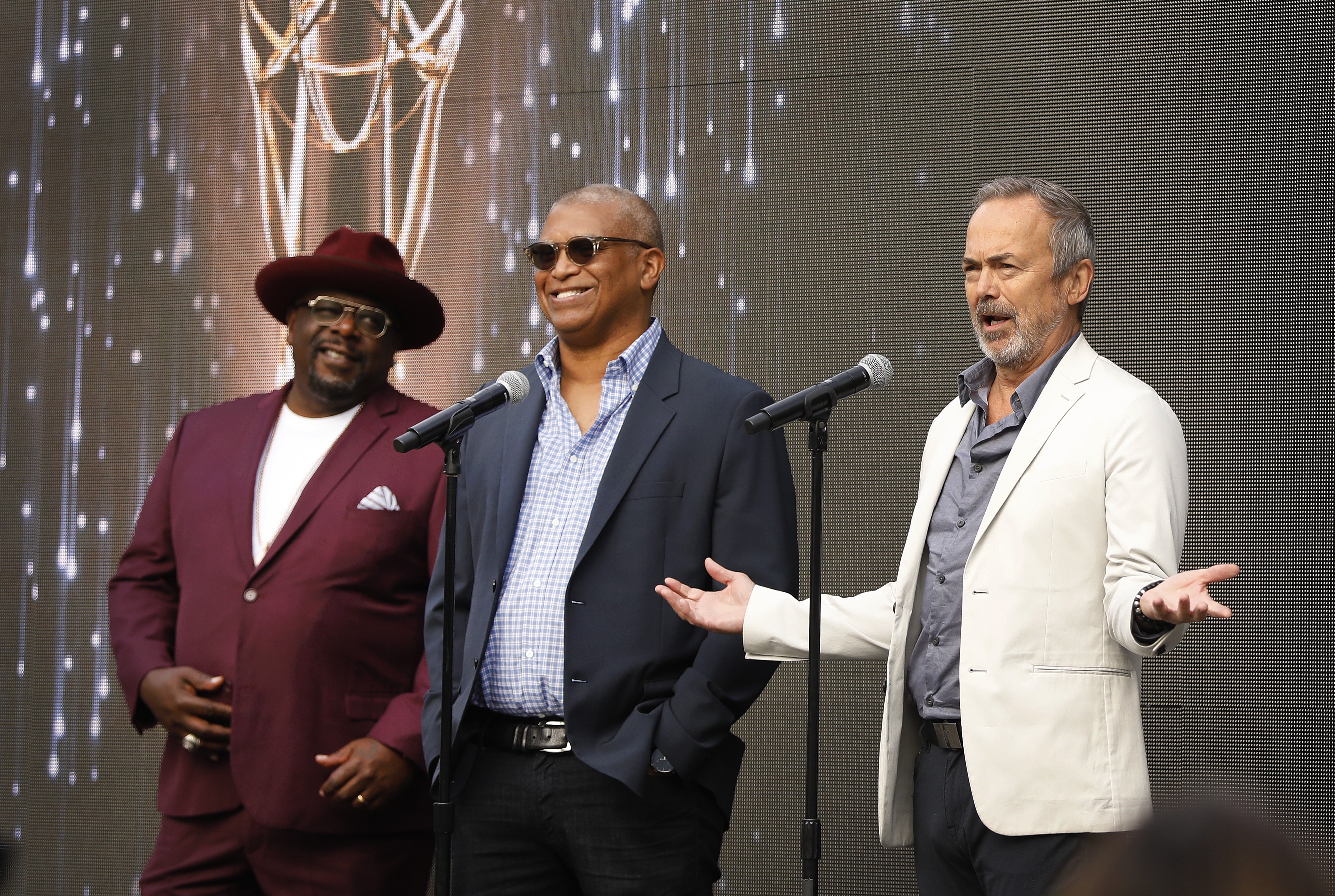 Emmy Awards 2021: Cedric the Entertainer (esq.), e os produtores do evento explicam protocolo de segurança (Foto: Al Seib/Los Angeles Times via Getty Images)