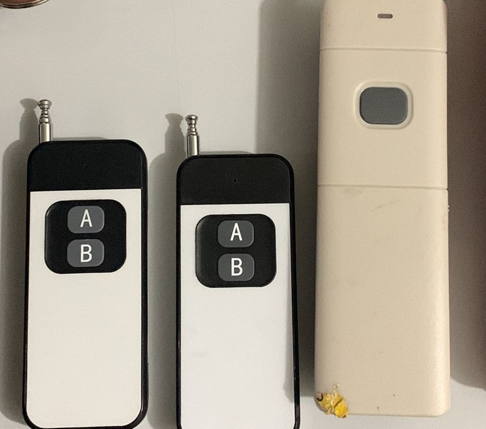 Suspeito por furtos a veículos em Cuiabá usava destravador de alarmes' — Foto: Polícia Civil