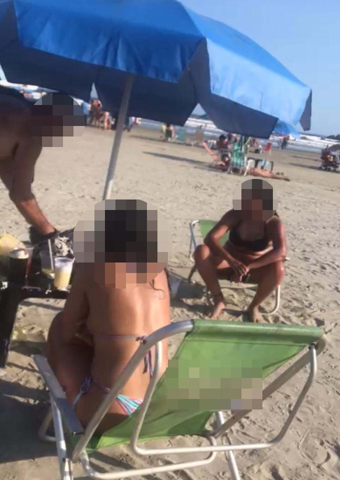 Após família acreditar que homem poderia ter sido morto, ele foi encontrado com mulheres em praia de São Vicente, SP — Foto: Divulgação/Investigador Marcondes