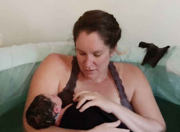 Mãe dá à luz em Airbnb (Foto: Rita Cotter)