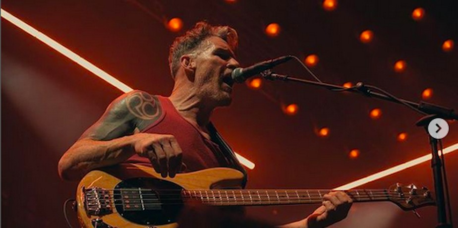 O músico Tim Commerford em show do Rage Against the Machine