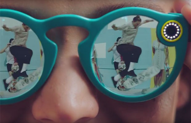 Spectacles, óculos que gravam vídeos e tiram fotos, criados pelo Snapchat, que mudou de nome para Snap. (Foto: Divulgação/Snapchat)