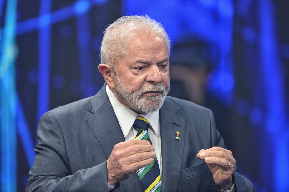 Lula prometeu, caso eleito, manutenção do auxílio de R$ 600, mais R$ 150 a cada filho de até 6 anos