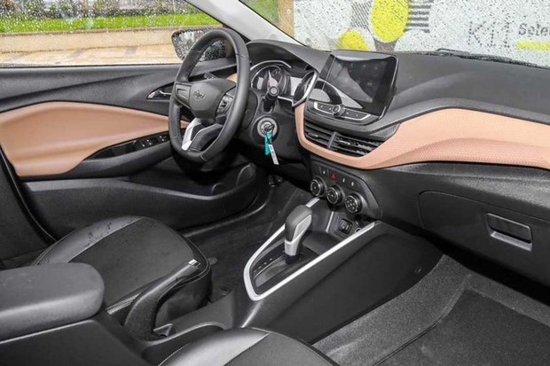 Novo Chevrolet Prisma Melhorou O Interior Mas Não Chega A Ser Um Cruze