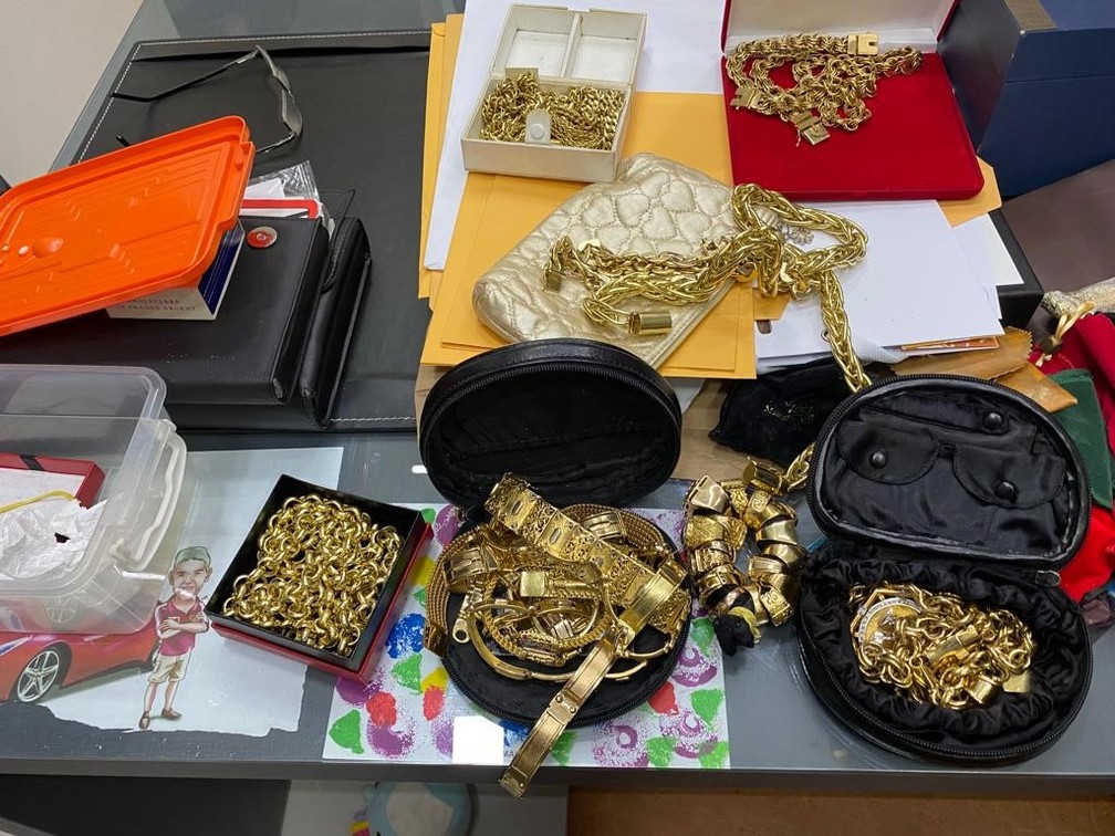 Operação Expansão: Joias apreendidas — Foto: PF/Reprodução