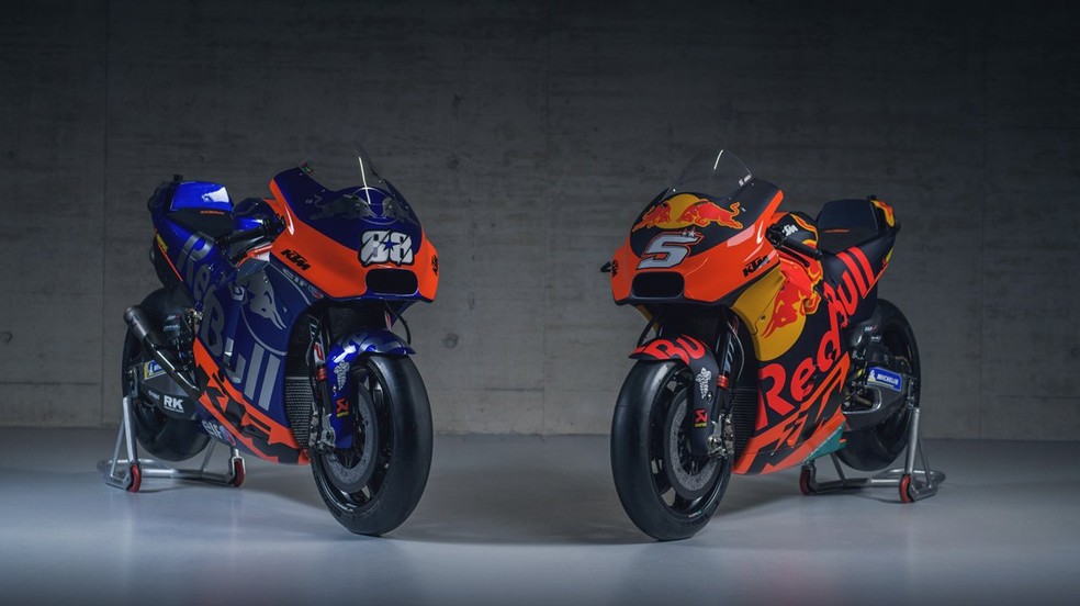 KTM e Tech3 mantêm pinturas e apresentam motos para temporada 2022