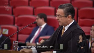 Dr. Walber Agra, advogado do PTD, em julgamento de Bolsonaro no TSE — Foto: Reprodução
