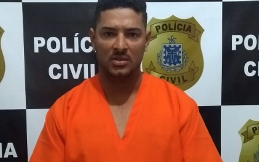 Judson dos Santos foi preso na Bahia por agressÃ£o, estupro, ameaÃ§a e por manter companheira em cÃ¡rcere privado â€” Foto: DivulgaÃ§Ã£o/PolÃ­cia Civil