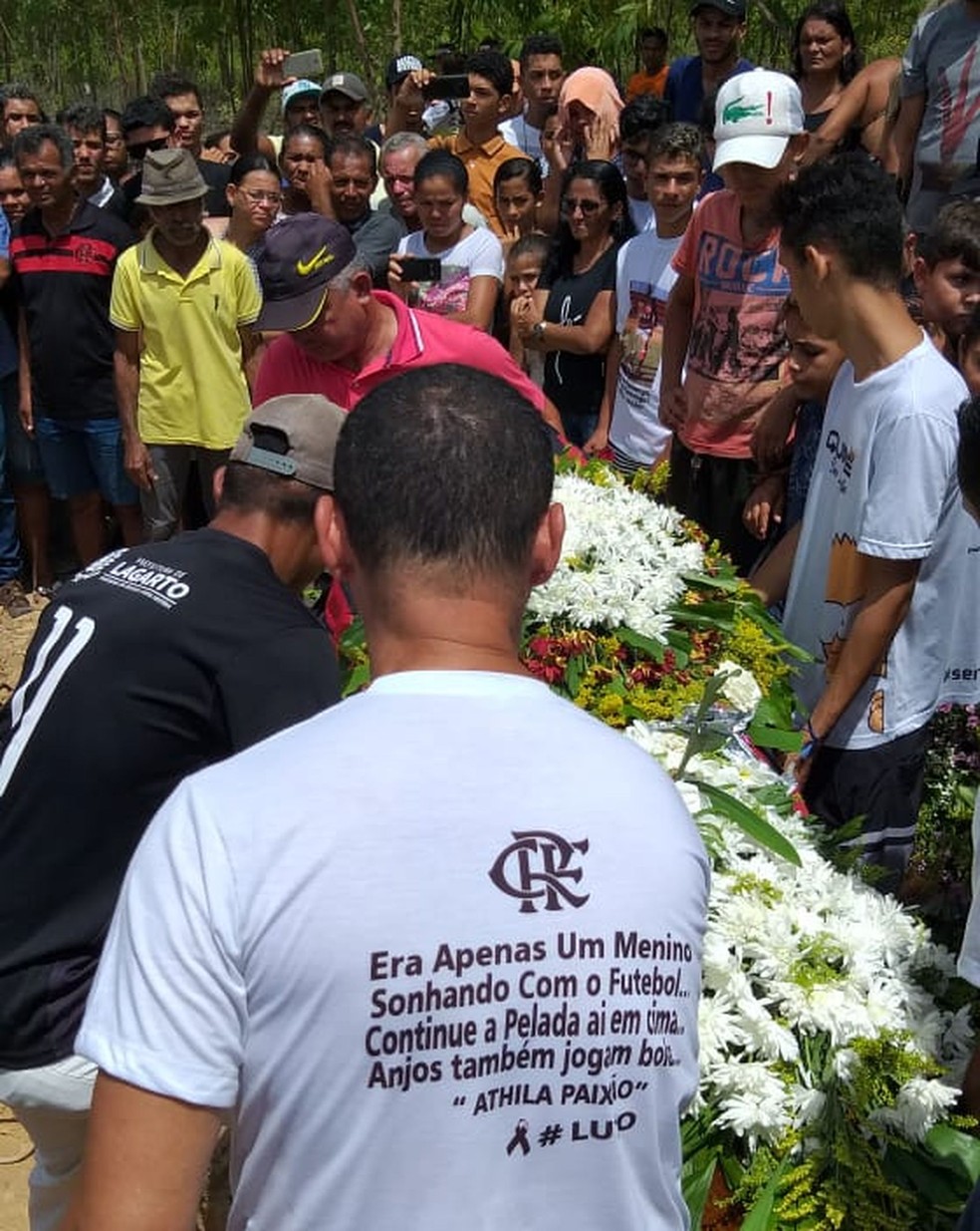 Camisa com homenagem ao jogador Athila &acirc;?? Foto: Acl&Atilde;&copy;cio Prata