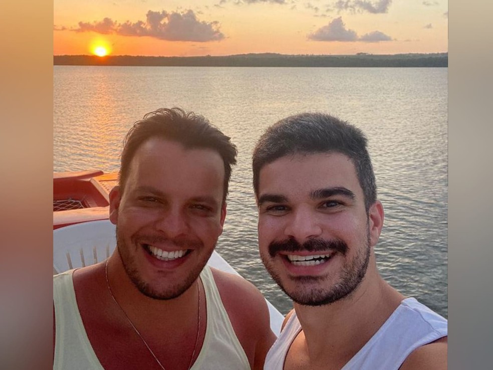 Os dois começaram a namorar em janeiro de 2021, após um pedido feito por Rafael também durante um voo. — Foto: Arquivo pessoal