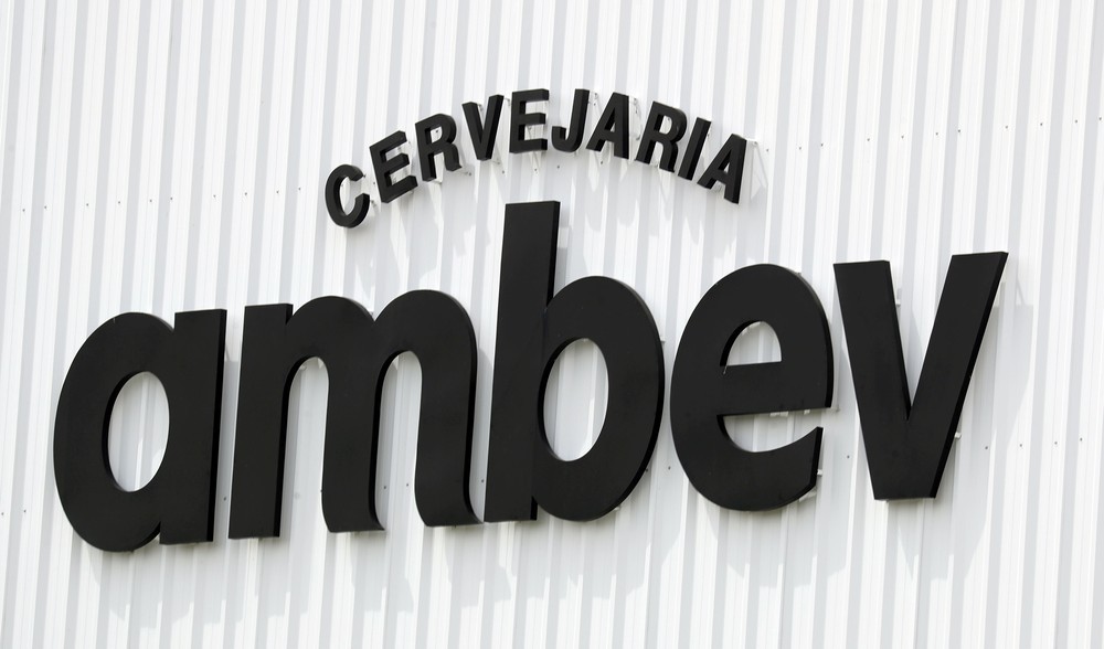 Ambev abre 300 vagas de estágio e trainee em todo o Brasil; veja áreas de destaque thumbnail