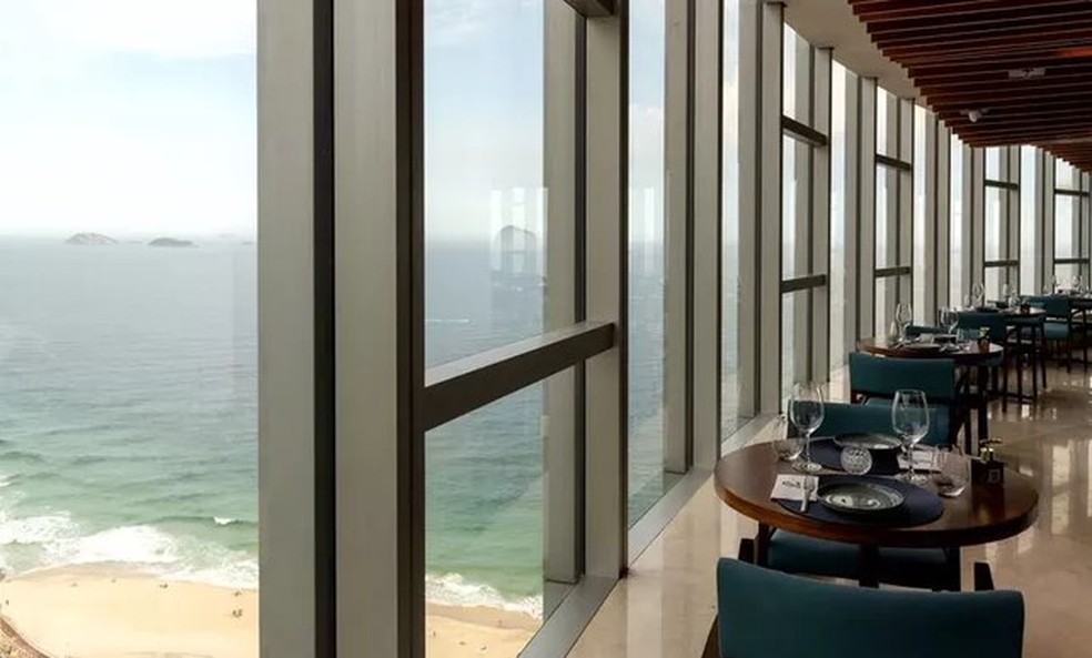 O restaurante The View, no 30&ordm; andar do Hotel Nacional, em S&atilde;o Conrado &mdash; Foto: Divulga&ccedil;&atilde;o
