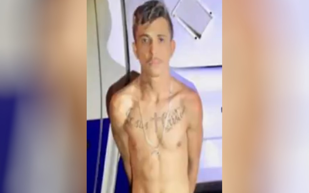 Wallifer Xavier Pereira, de 19 anos, vai a júri popular por matar a ex-namorada a facadas em Goiânia — Foto: Reprodução/TV Anhanguera