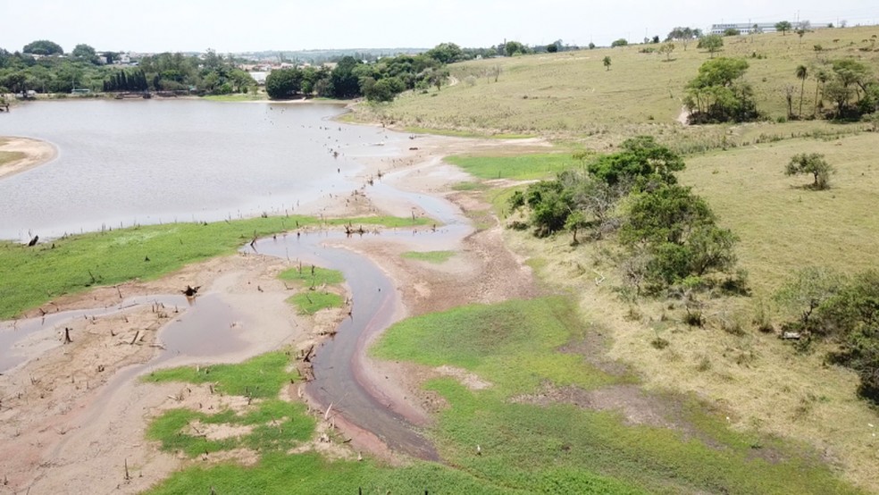 Represa do Ferraz durante período de estiagem em 2019 — Foto: Divulgação/Prefeitura de Sorocaba