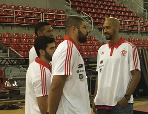 Olivinha faz exame na quinta-feira para saber se enfrenta o Orlando