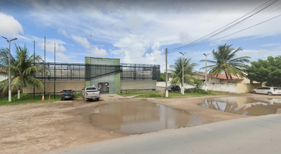 Delegacia Municipal de Trairi investiga duplo homicídio registrado neste domingo (7), no Ceará. — Foto: Street View