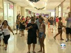 Carioca aposta em 'lembrancinha' no Natal de vacas magras devido à crise