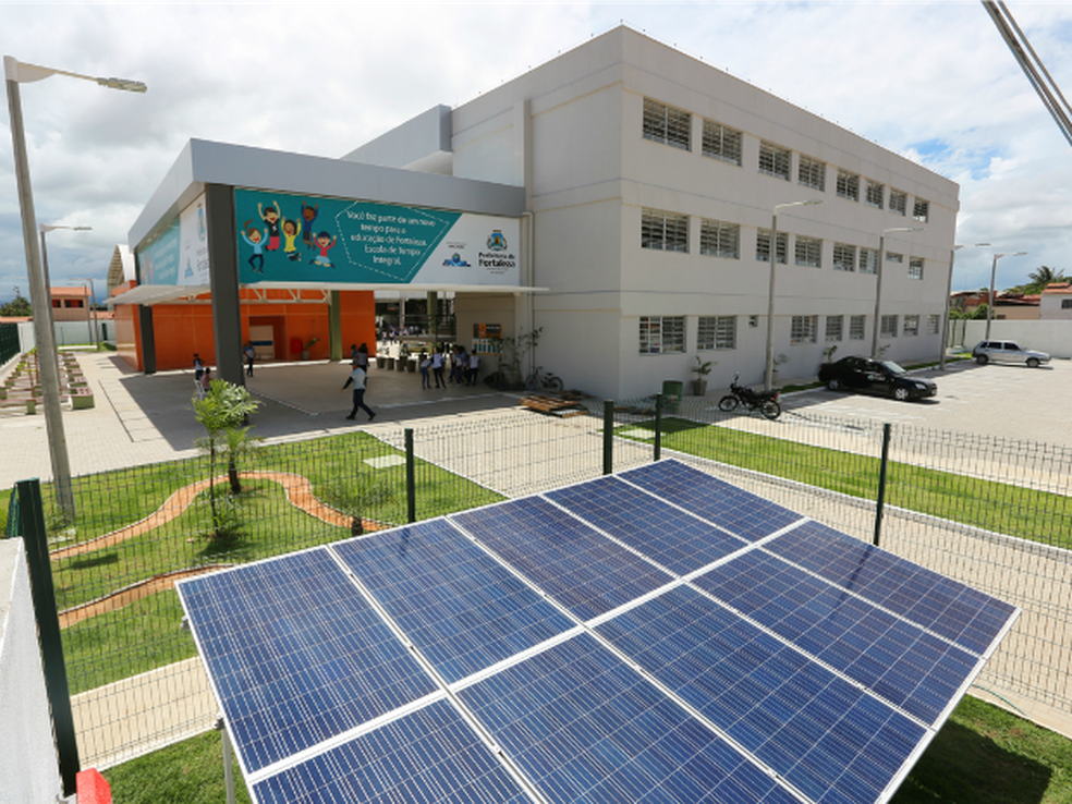 Projeto aprovado facilita implantação de energia solar nas escolas e unidades de saúde de Fortaleza