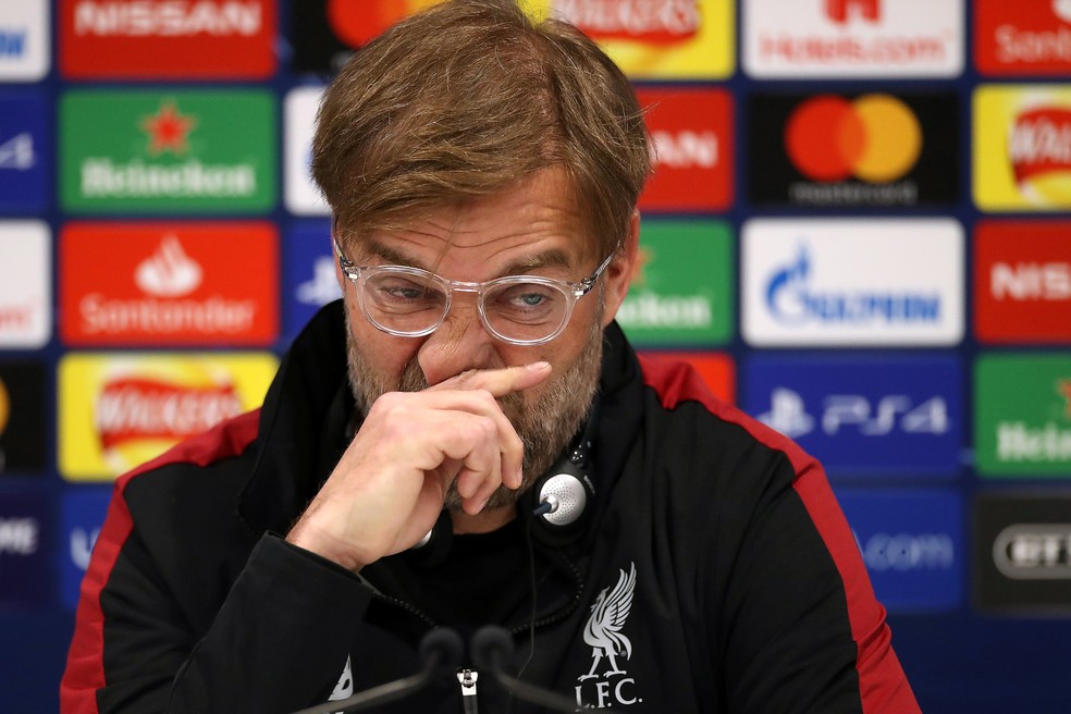 Klopp durante coletiva antes de Liverpool e Barcelona — Foto: Reuters