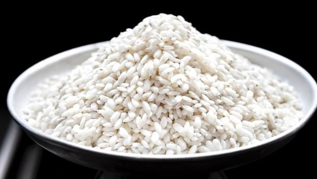 O arroz é o alimento básico para 3,5 bilhões de pessoas em todo o mundo (Foto: Getty Images via BBC News)