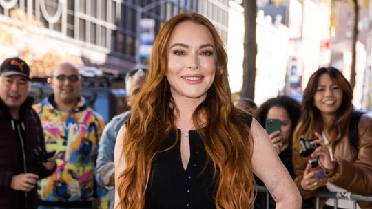 Lindsay Lohan anuncia que está grávida pela primeira vez