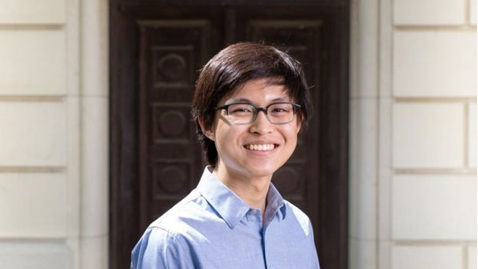 A criação de Ewin Tang, de 18 anos, causou frisson no mundo da computação internacional — Foto: UT Austin/Divulgação