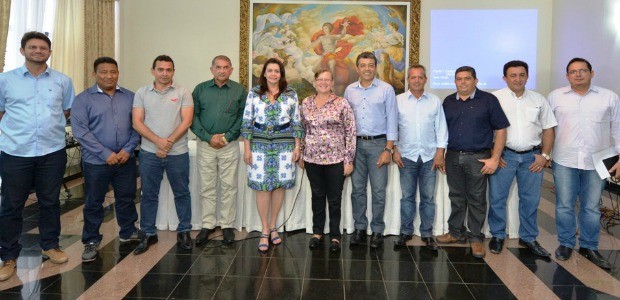 Governadora quer parceria entres prefeitos dos municípios (Foto: Divulgação/ Secom)