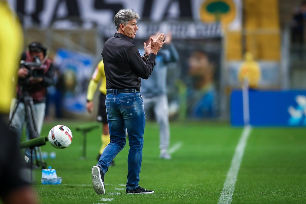 Renato Portaluppi na vitória do Grêmio contra o CSA — Foto: Lucas Uebel/Grêmio