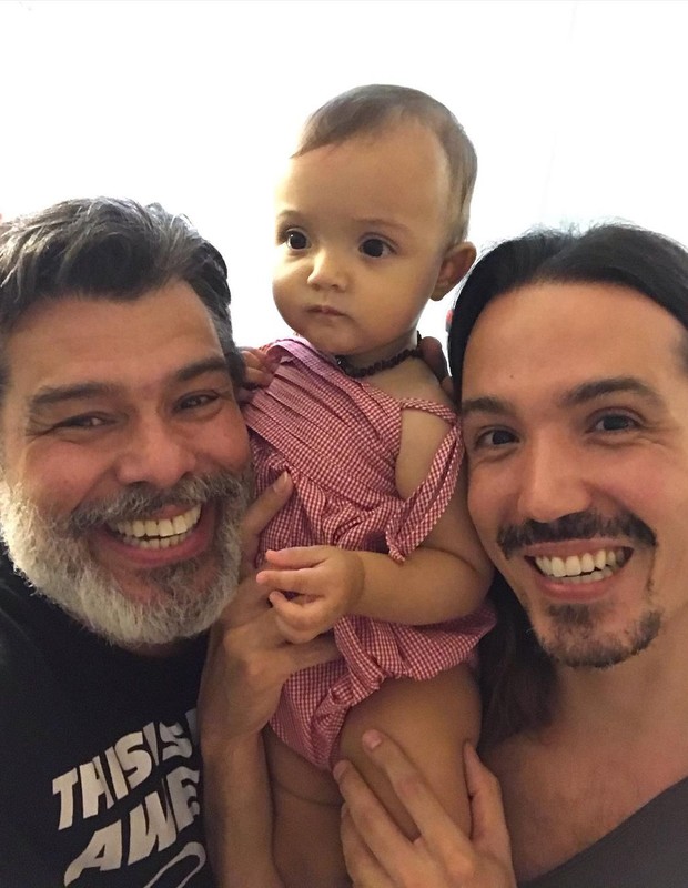 Maurício Mattar com o filho Luã Yvys e a neta, Esmeralda (Foto: Reprodução/Instagram)