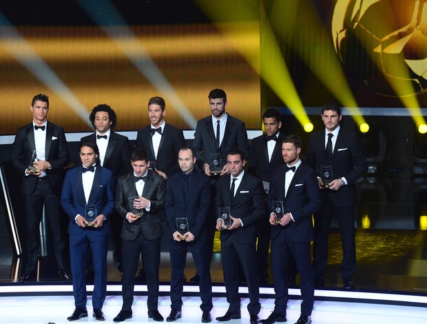 Bola de Ouro 2012: Cristiano Ronaldo, Messi e Iniesta são os 3 finalistas  ao prémio de melhor jogador do Mundo - Visão de Mercado