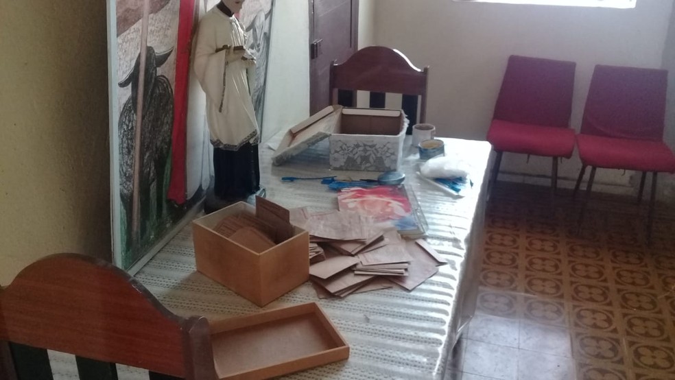 Criminosos vandalizaram capela em Piracicaba — Foto: Paulo Saraiva/Arquivo pessoal