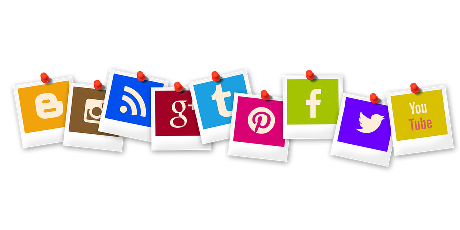 Ícones de redes sociais, como Google+, Pinterest, Twitter, Facebook, YouTube