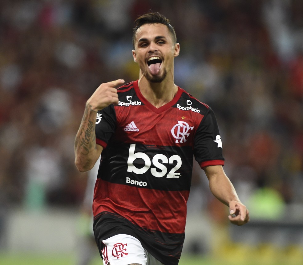 Michael comemora seu gol pelo Flamengo contra o Botafogo — Foto: André Durão / GloboEsporte.com
