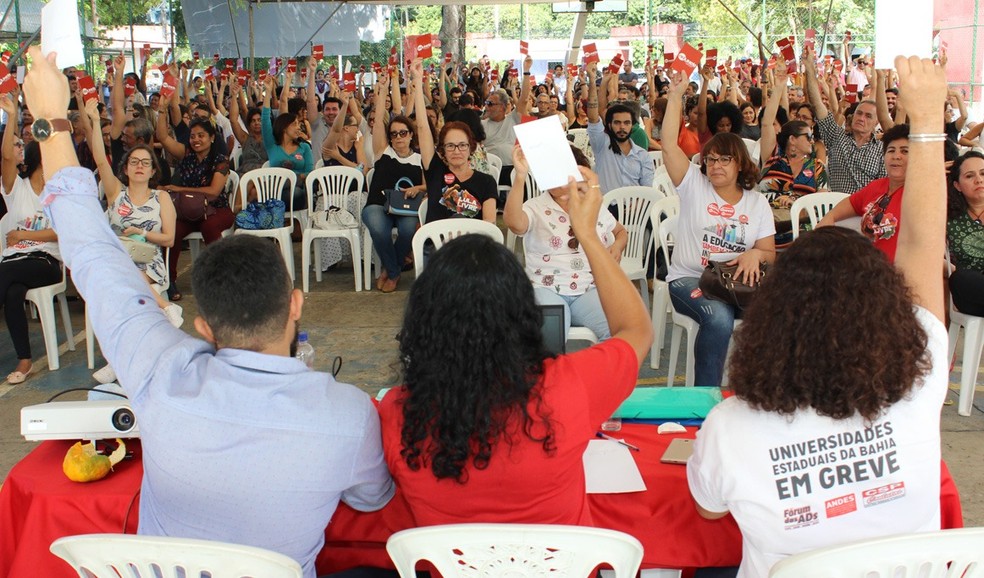 Professores da Uneb aprovam continuidade de paralisaÃ§Ã£o â€” Foto: DivulgaÃ§Ã£o/Uneb