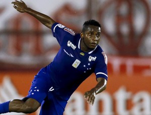 Willians revela proposta por empate  e cobra calma na hora da conclusão