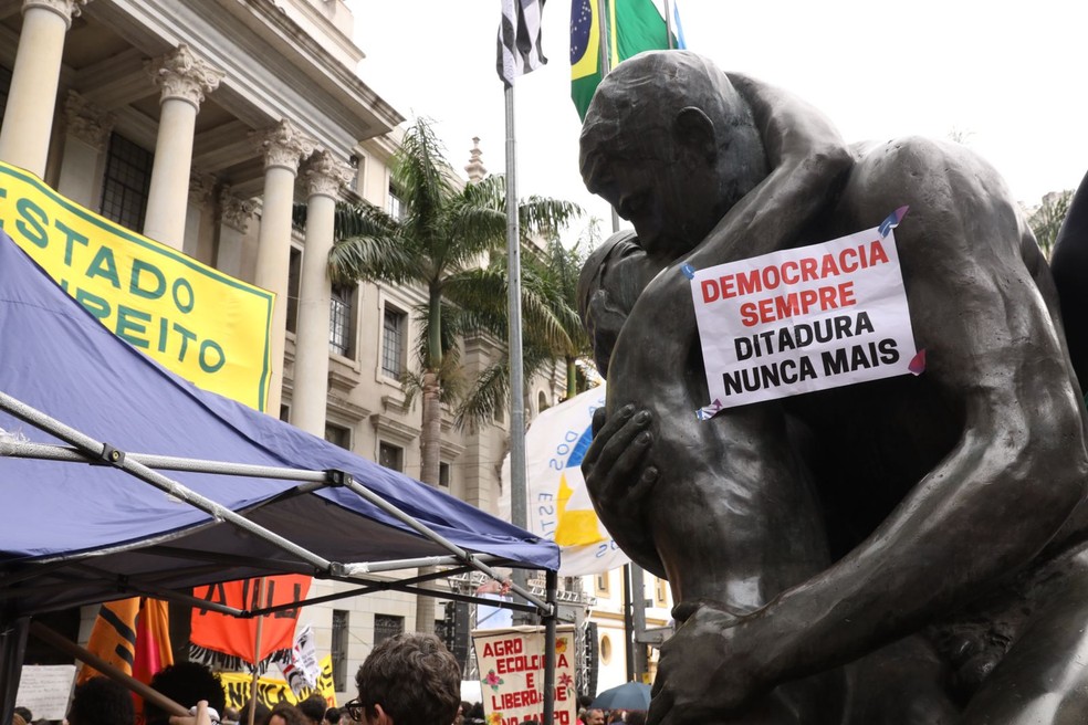 Ato em defesa da democracia em São Paulo — Foto: Celso Tavares/g1 