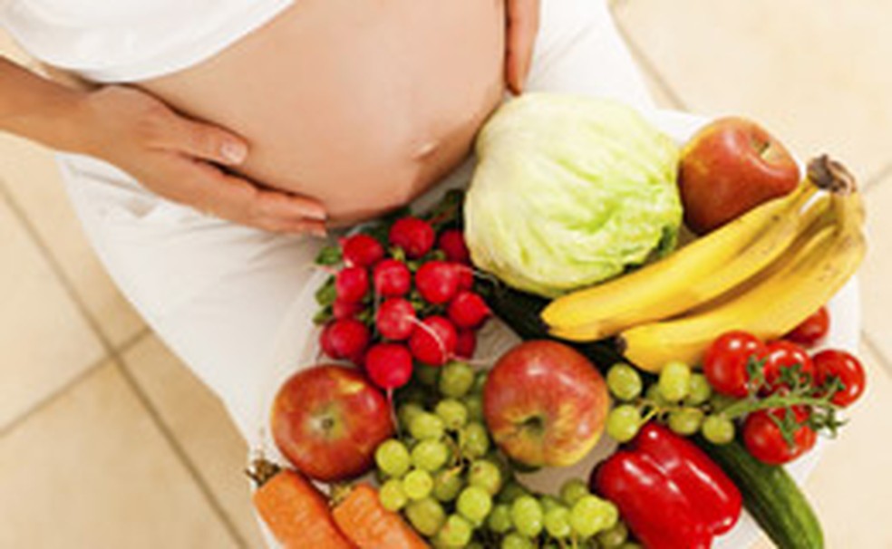 Cinco Alimentos Que Nao Podem Faltar No Prato Das Gravidas Maes E Filhos Gnt