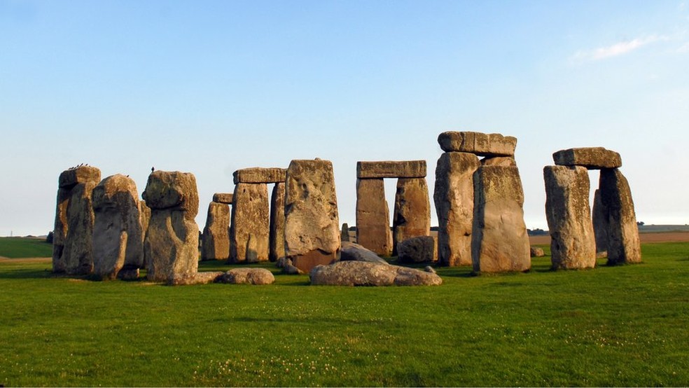 A construção de Stonehenge começou provavelmente por volta do ano 3.000 a.C. — Foto: BBC
