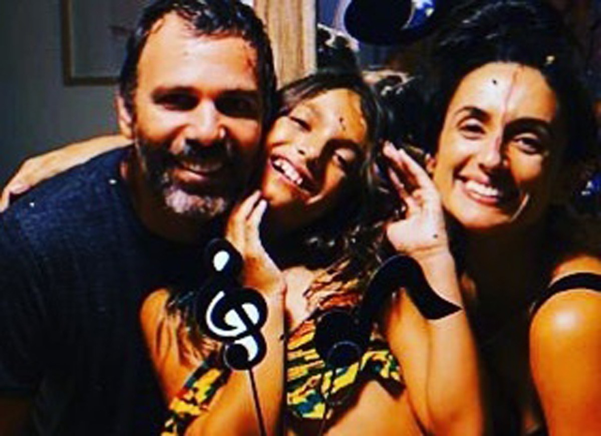 Marcelo Faria, Camila Lucciola e Felipa (Foto: Reprodução/Instagram)