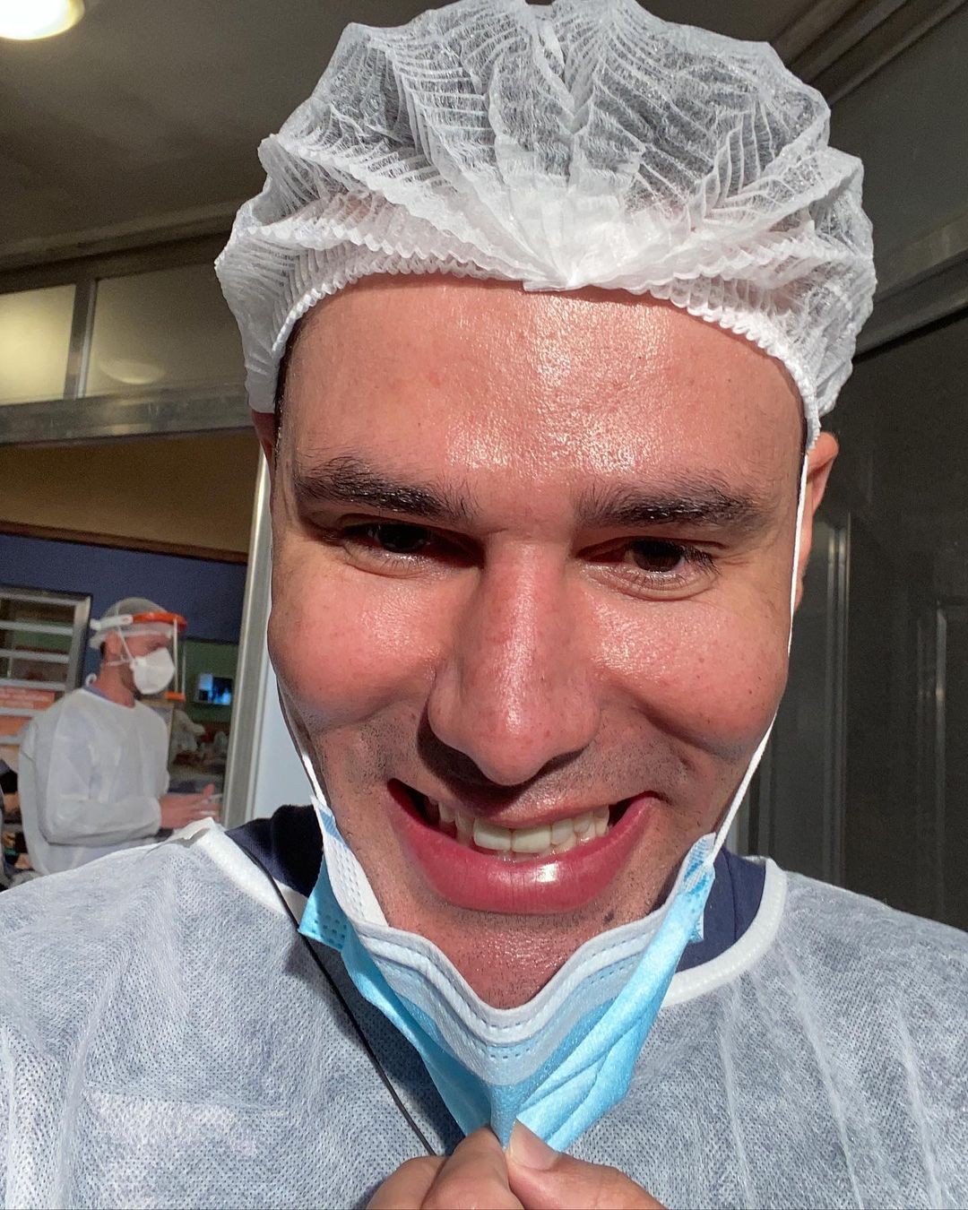 Rodrigo Sant'Anna mostra protocolos de gravação durante pandemia (Foto: Instagram)
