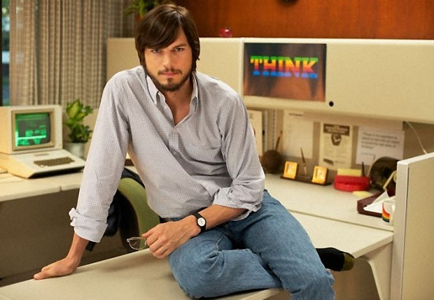Ashton Kutcher como Steve Jobs (Foto: Reprodução)