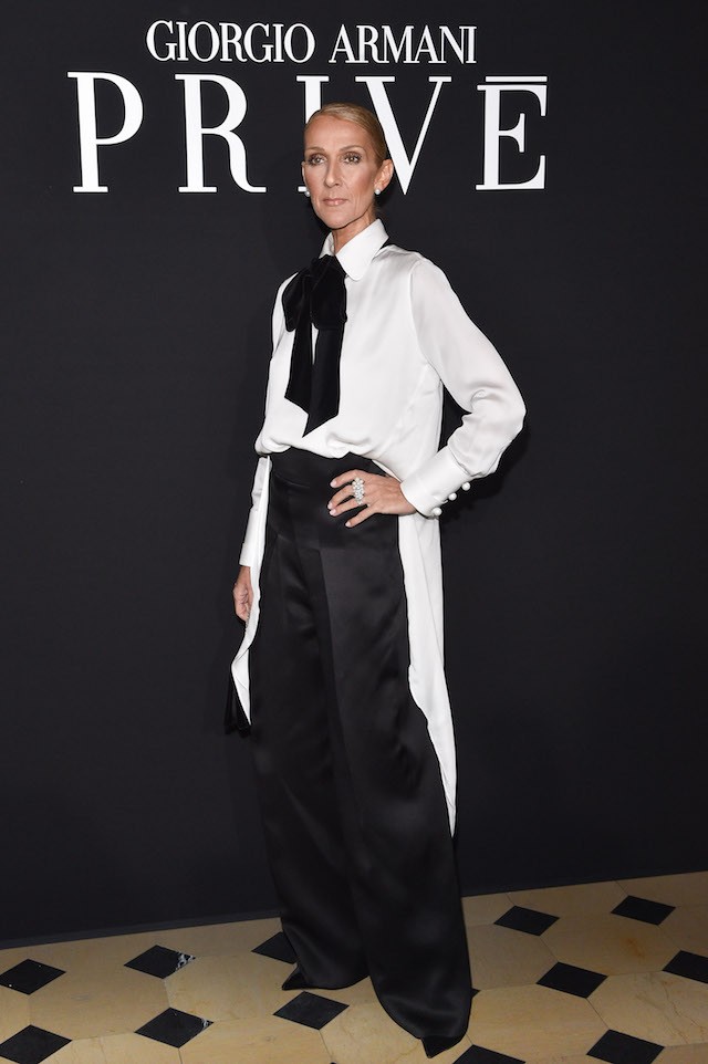 A tendência do laço versão Celine, de Giorgio Armani resort 2019. Melhor impossível. (Foto: Getty Images)