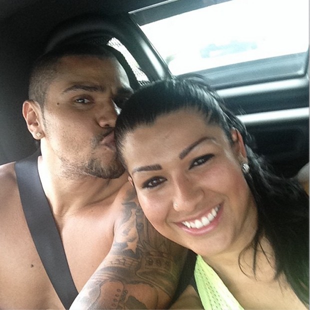 Moranguinho e o marido, o cantor Naldo (Foto: Reprodução/Instagram)