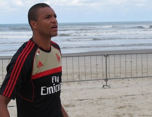 Dida volta a jogar pelo Milan, pelo futebol de areia (Foto: Bruno Gutierrez/GloboEsporte.com)
