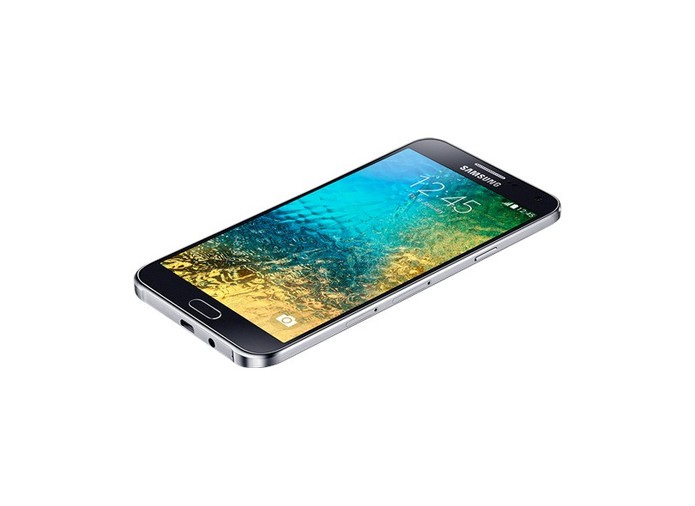 Galaxy E7 é um aparelho da Samsung com boas especificações e preço atrativo (Foto: Divulgação/Samsung)