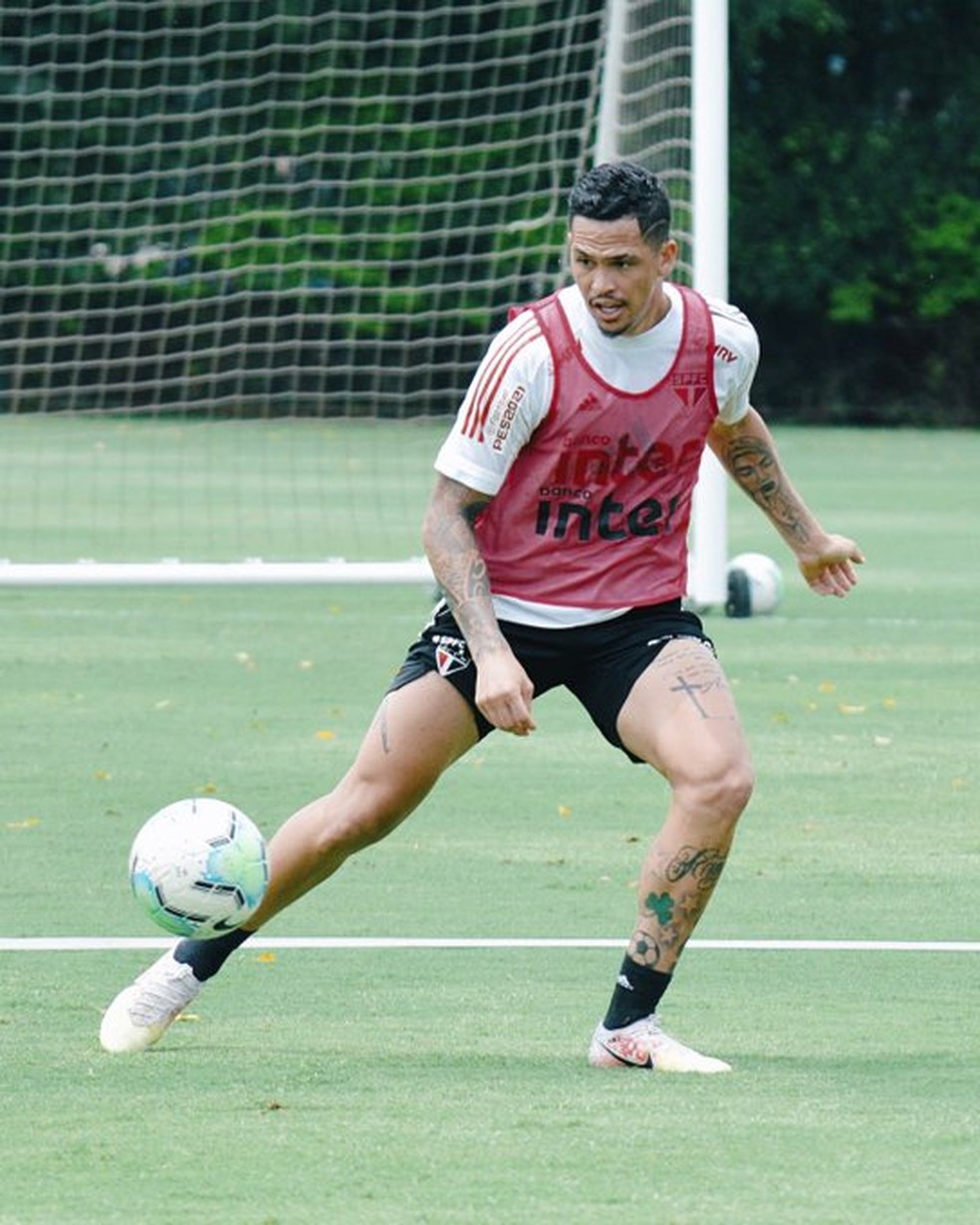Luciano em treino do São Paulo — Foto: Reprodução/Twitter