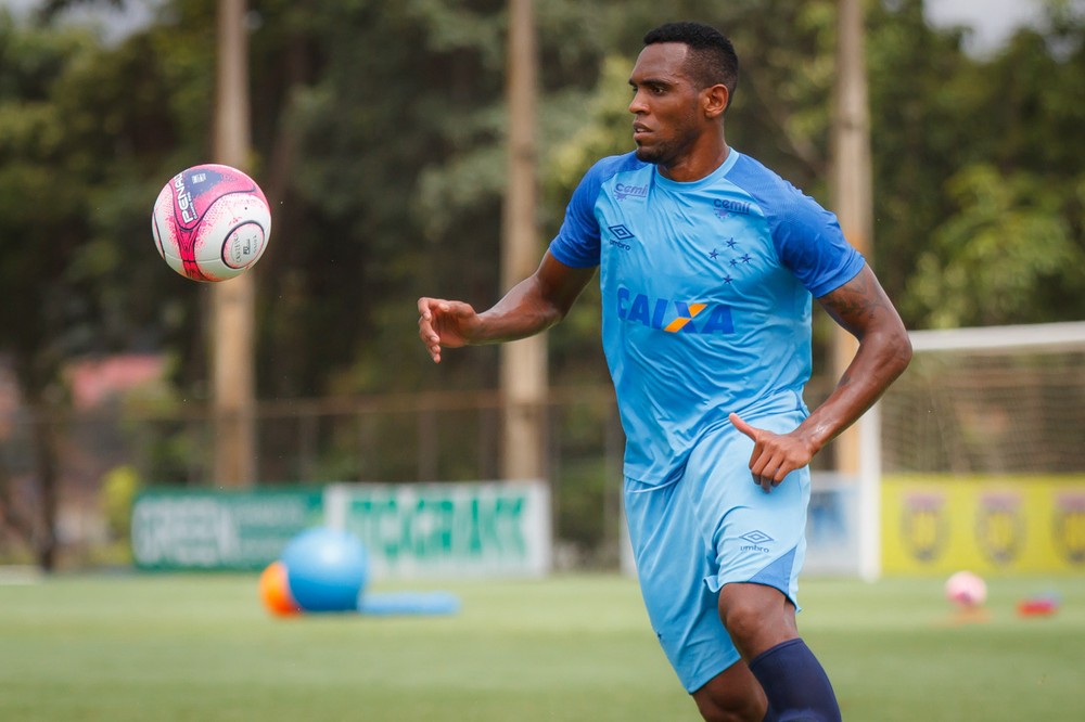 Cruzeiro revela zagueiro que pode deixar a toca da raposa